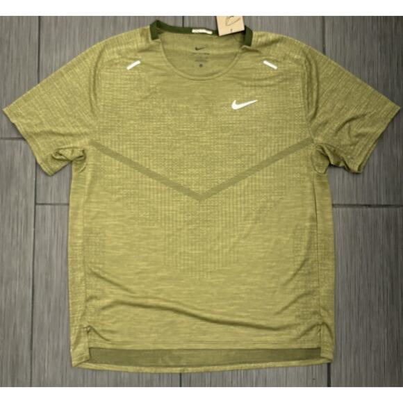 Nike Men's Dri-FIT ADV TechKnit Ultra Short-Sleeve Running Top Size Large NWT - Picture 1 of 6